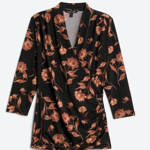 41 Hawthorne Henri Ruched Detailed Knit Top - Picture 1 of 6